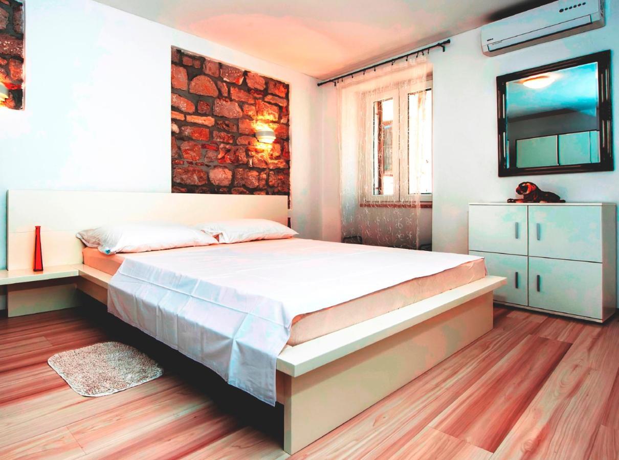 Augusta Apartment Rovinj Zewnętrze zdjęcie