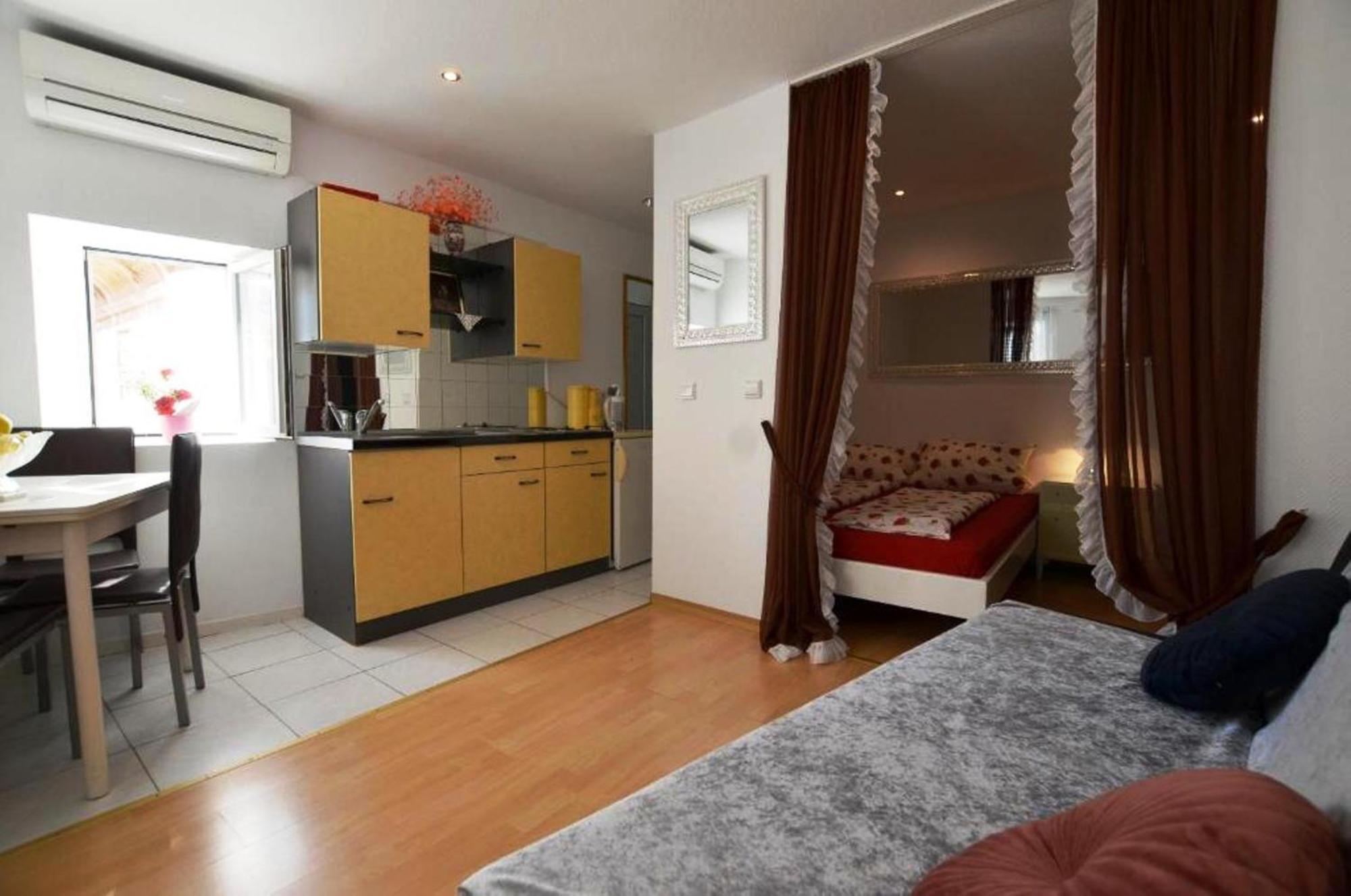 Augusta Apartment Rovinj Zewnętrze zdjęcie